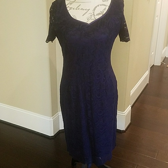 Robbie Bee Dresses & Skirts - Woman Dress